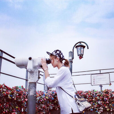 「情侣头像」一对 by 2023那年