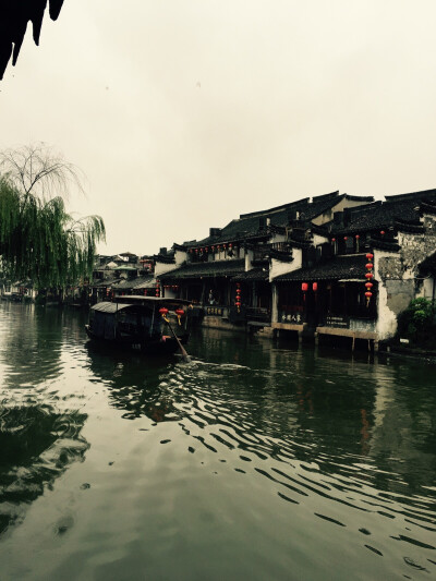 2015年10月6日早，烟雨蒙蒙，小桥流水人家，在西塘…