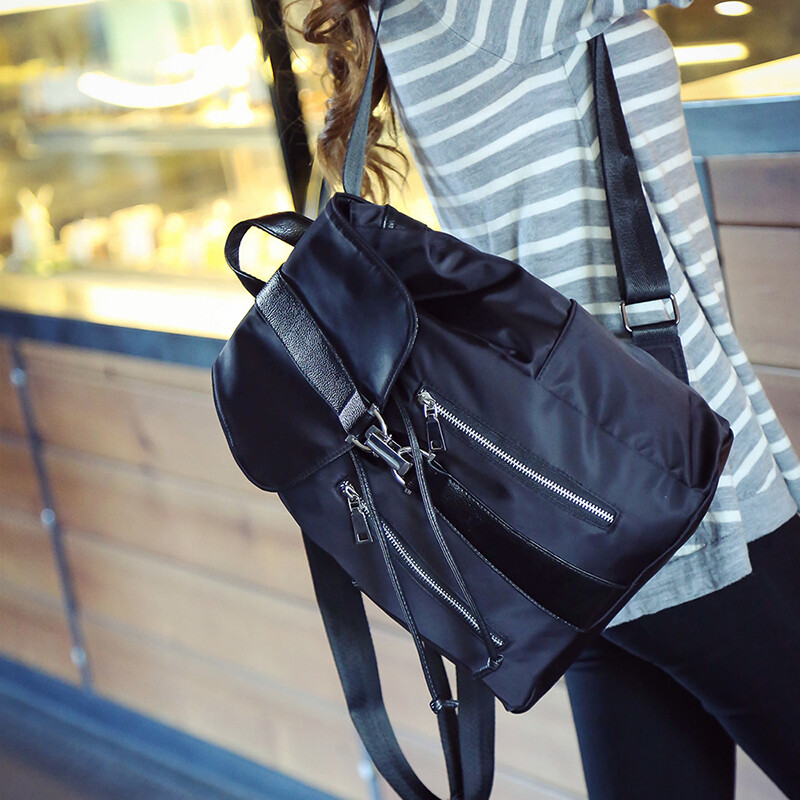 八妹流行简约尼龙双肩包休闲防水背包软面女包时尚牛津纺旅行包