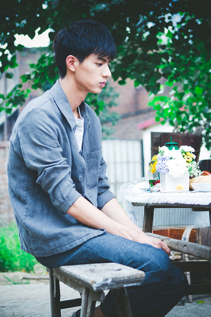 刘畅 壁纸 森系 暖男 陪安东尼度过漫长岁月