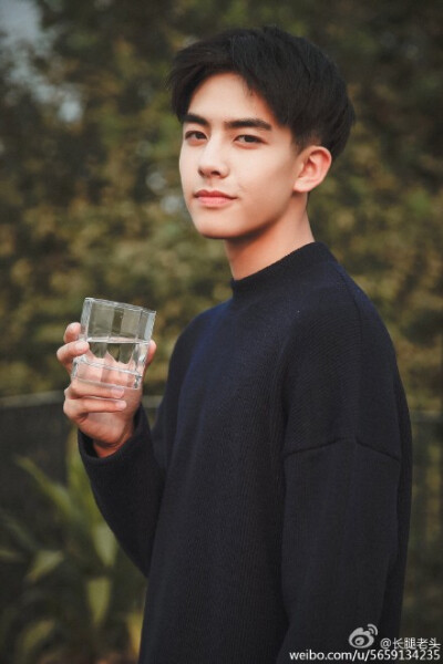 宋威龙 @长腿老头