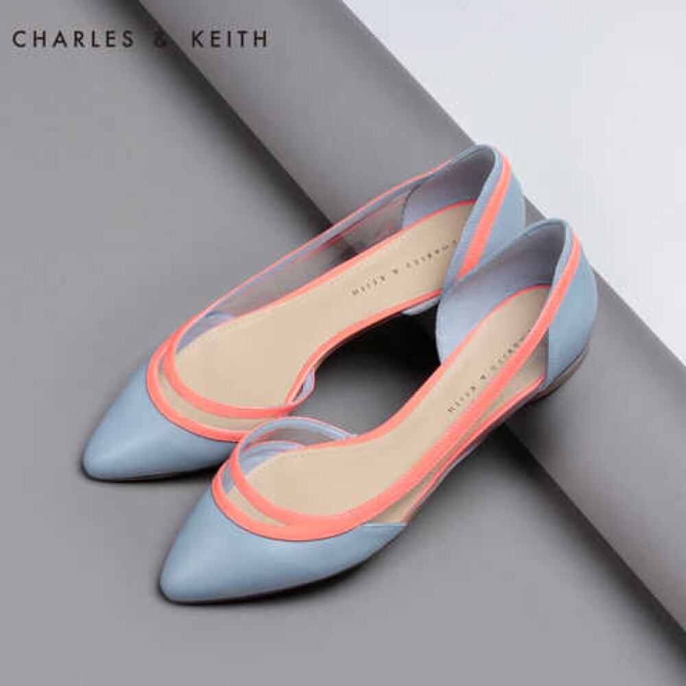  [5.8折]平底单鞋 Charles Keith CK1-70580061 镂空尖头女凉鞋