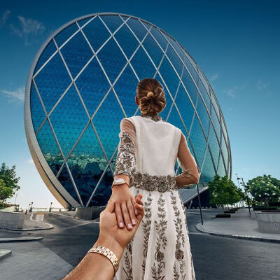 Murad Osmann《Follow me》| Abu Dhabi Aldar skyscraper