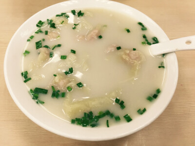 南京美食 鱼汤混沌