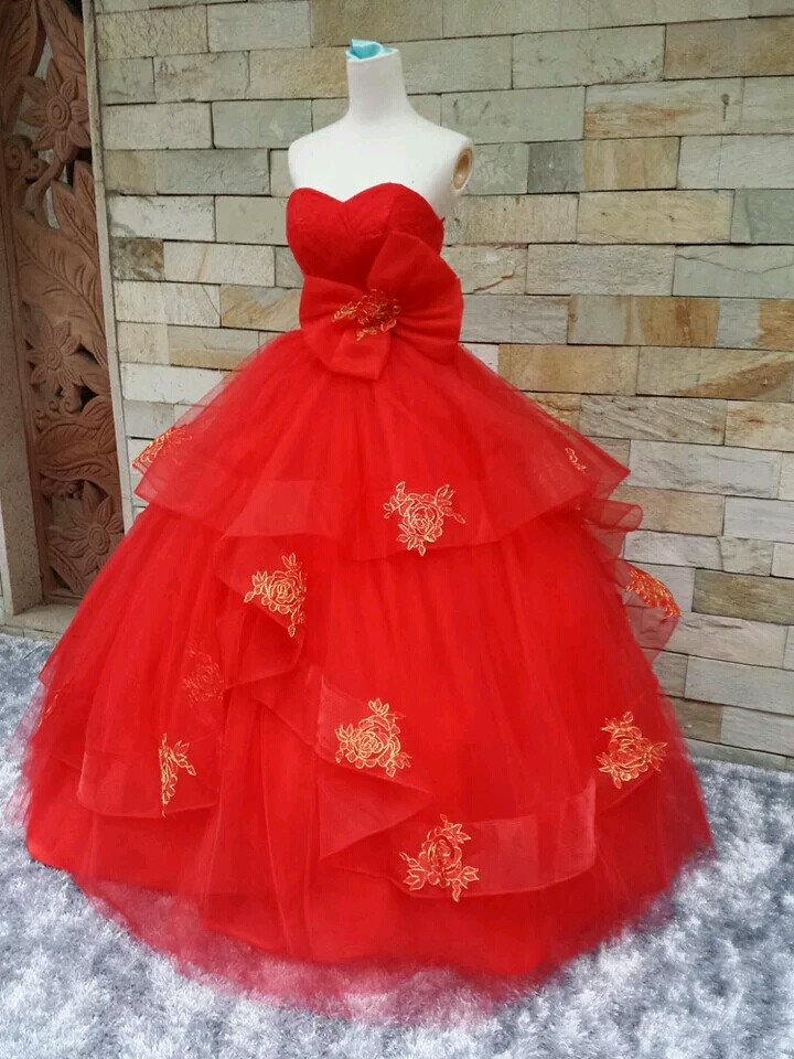 大红色婚纱礼服新娘婚纱礼服