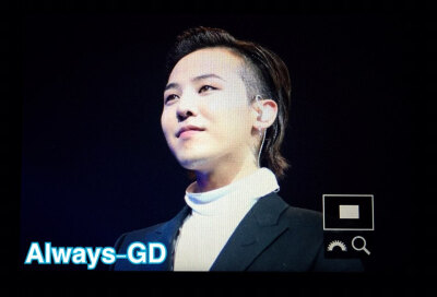 Cute 权志龙 GD 款鸡涌 G-Dragon ??? 20151017 MADE Tour in Sydney 捕捉一只顺毛高领奶肌，#这么多小表情，你喜欢哪一个#1