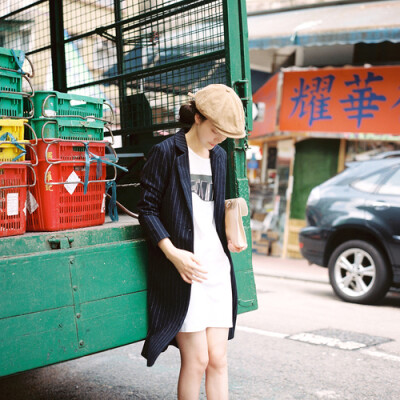 【理解】女头 头像 森女 风景 海边 大树 美丽 小清新 情感 壁纸 校园 青春 情侣 头像 你告诉我，让我等，却忘了告诉我，你不会回来