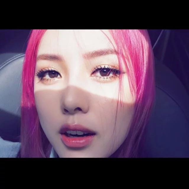 韩国彩妆女神pony朴惠敏的近期发色和妆容真是美炸了