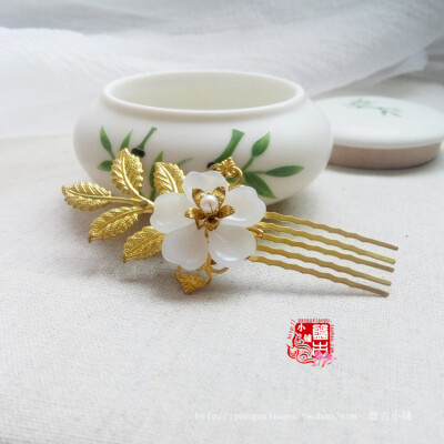 盘古小铺【清风】http://item.taobao.com/item.htm?spm=a1z10.3-c.w4002-12018902267.59.trK52J&amp;amp;id=521495267034