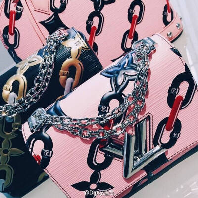 Louis Vuitton S/S 2016 Monogram Collections，新季重获新生的老花系列箱包…转自微博