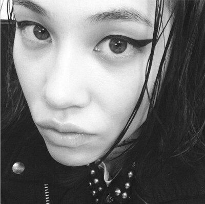 水原希子 mizuhara kiko 模特 杂志封面 服装 搭配 街拍