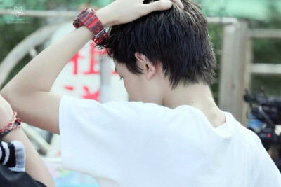 沐浴着宝岛阳光与大海玩闹后的你