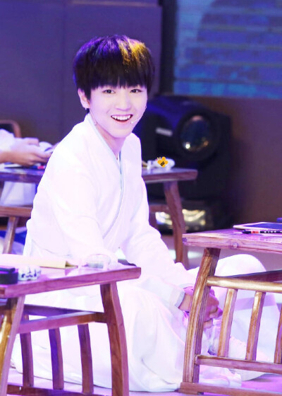 #王俊凯 #tfboys王俊凯 #tfboys iPhone手机壁纸桌面背景 高清 美颜 酷帅