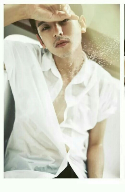 最喜欢的人在屏幕里