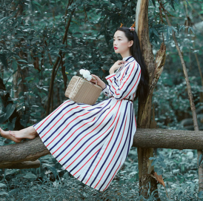 秋季复古森女系学院风撞色条纹印花图案连衣裙大摆长裙