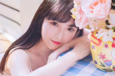 (木槿已落)本专辑非原创 喜欢请收藏 女生头像 闺蜜头像 个性头像 美女 清新 文艺风