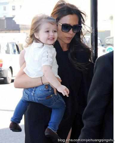 小七和妈妈在一起也开心