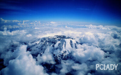 7.Mt. Kilimanjaro吉力马札罗山上的冰雪 如果冰川继续减少的话，随着气候暖化加速融化的过程，我们可能再也看不到这座有&amp;quot;非洲屋脊&amp;quot;之称的山顶上的&amp;quot;雪帽&amp;quot;的奇景。