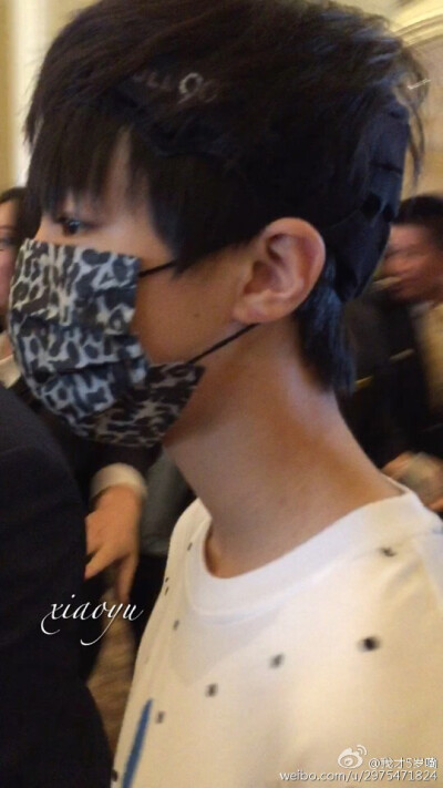 #王俊凯# #TFBOYS王俊凯# #TFBOYS# 151015 常州全员加速中 cr：我才5岁嘞