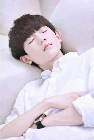 想跟你说，早安，午安，晚安