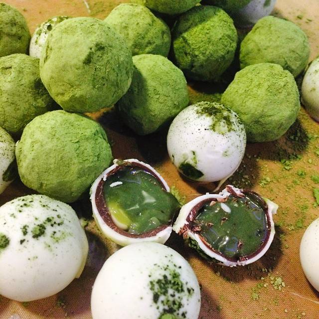 Green tea truffle 抹茶巧克力球 