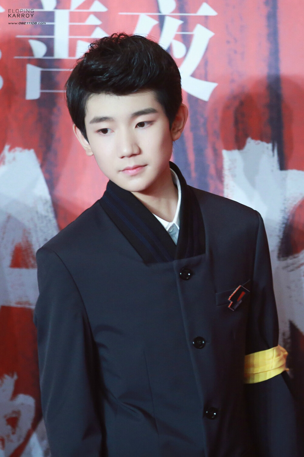 TFBOYS王源 150923 时尚芭莎明星慈善夜 cr：ElopingKarRoy