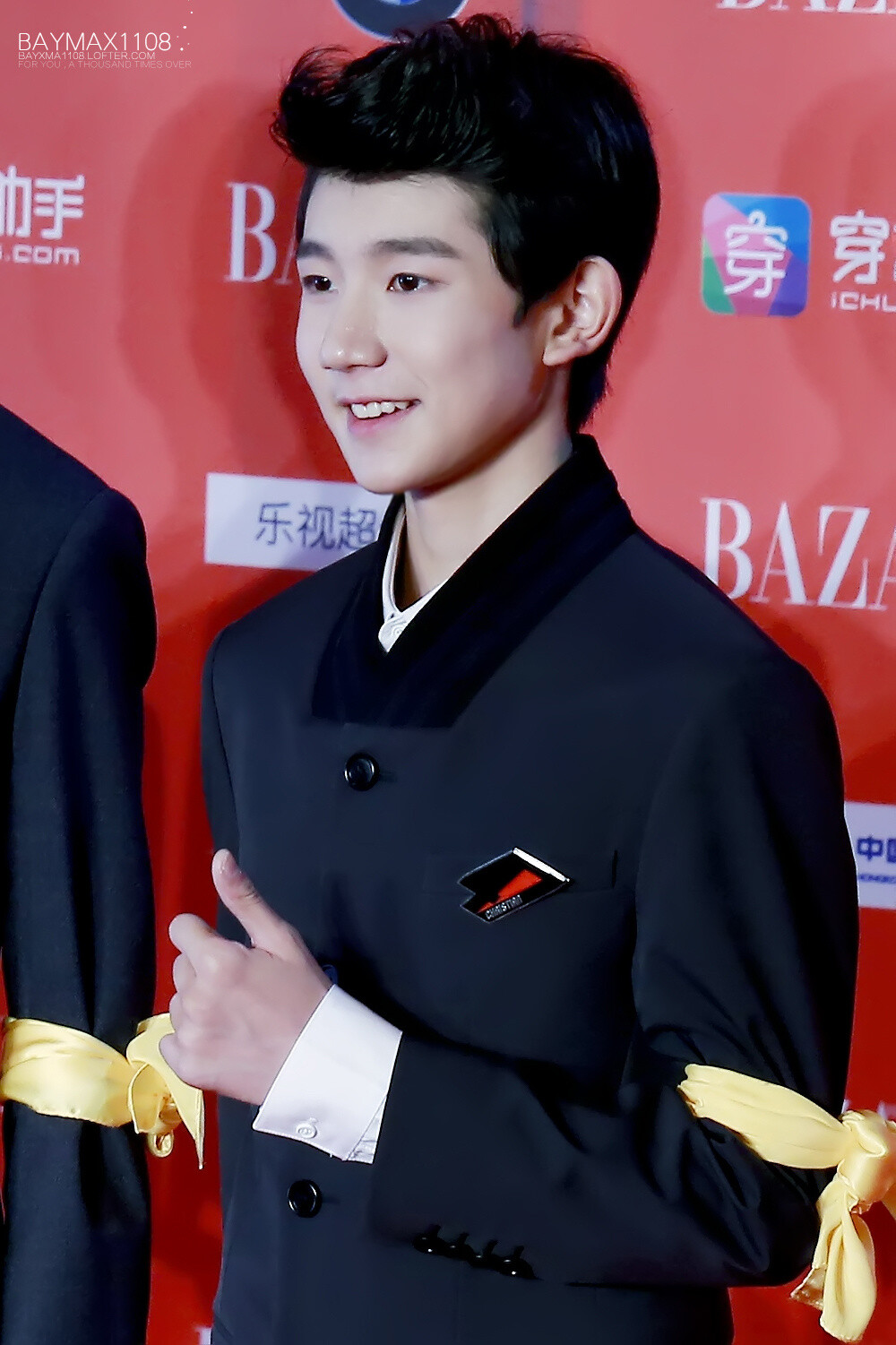 TFBOYS王源 150923 时尚芭莎明星慈善夜 cr：Baymax1108