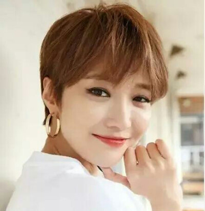 短发女神高俊熙(◉ω◉ )