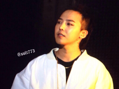 151112 世巡-东京站#权志龙##BIGBANG## made tour in Tokyo day 1cr:by logo