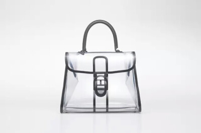 比利时牌子Delvaux 经典招牌手袋Le Brillant， 参考价格：小号4250美元 中号6000美元。此款为X-Ray版本。