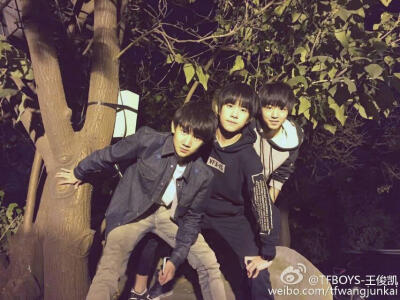  TFBOYS