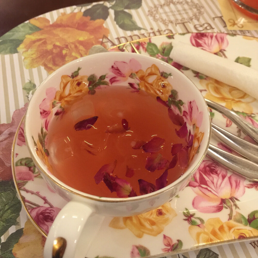 rose tea…