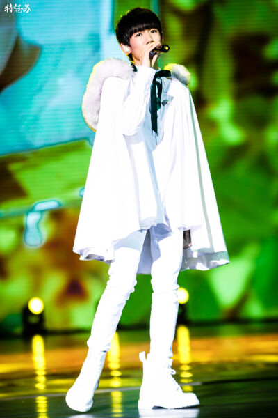 TFBOYS王源 151108王源生日会【BY特能苏】