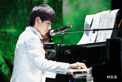 TFBOYS王源 151108王源生日会【BY特能苏】