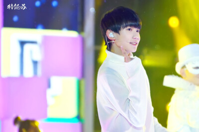 TFBOYS王源 151110天猫双十一晚会【BY特能苏】