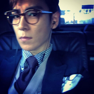 想把权世界最好的都给你，最好的崔胜铉，塔比欧巴，分享一只帅帅的塔比宝贝，好苏啊，滤镜小王子(๑•ั็ω•็ั๑)