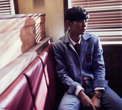 Love Me Right日专单封高清扫图 *EXO