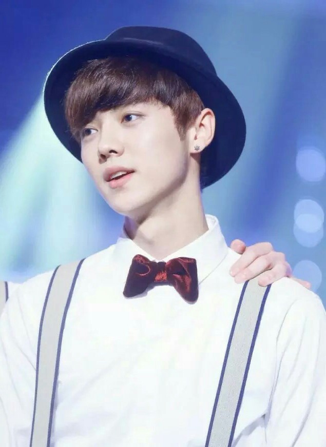 鹿晗 LU HAN