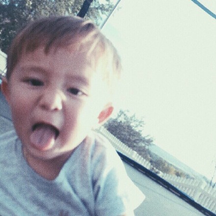 做鬼脸的Baby Jackson