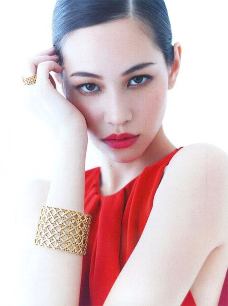 水原希子 mizuhara kiko 模特 杂志封面 服装 搭配 街拍