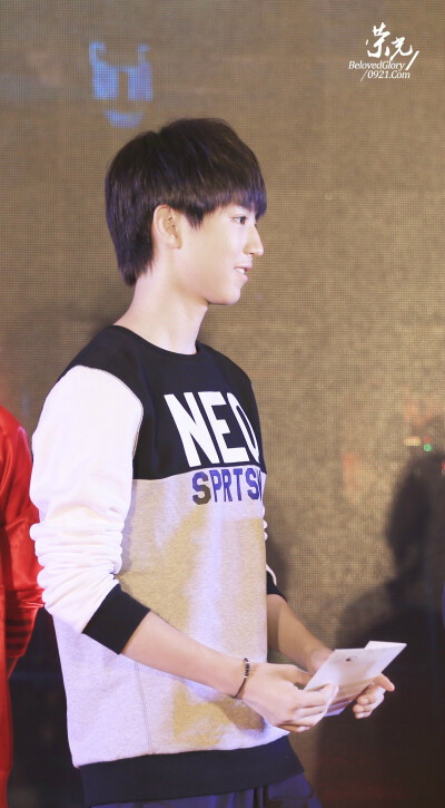 #王俊凯##TFBOYS王俊凯#crlogo