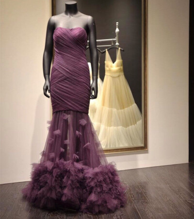 紫色 礼服 有售