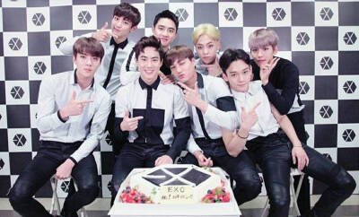 EXO 日巡