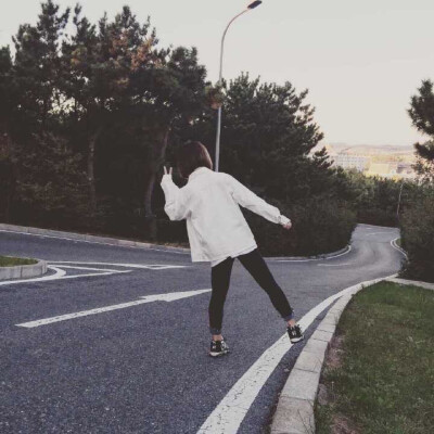 「情侣头像」一对 by 2023那年