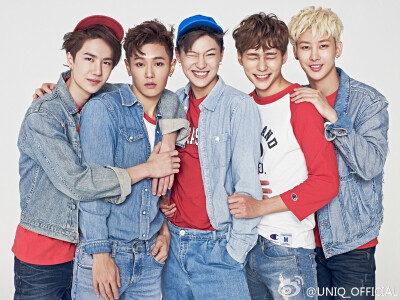 官博更博：#UNIQ出道一周年# 在“2015 UNIQ 1st BIRTHDAY北京见面会”到来之际，#UNIQ# 携手@微公益 将爱传递，捐赠出道时的首套打歌服进行拍卖来支持公益项目，用实际行动帮助贫困地区儿童提供读书的机会[心]，公益…