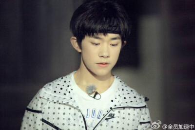 易 烊 千 玺 全员加速中高清剧照