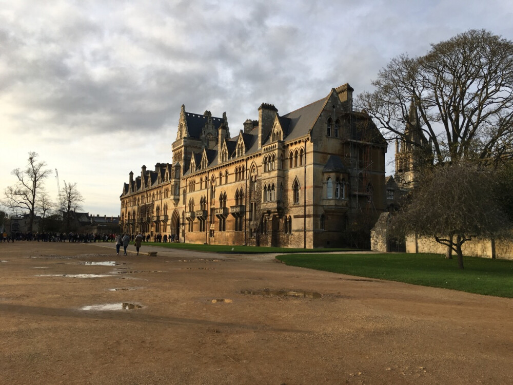 第七天 牛津大学一日游。Christ Church 哈利波特取景地 不过没进去…