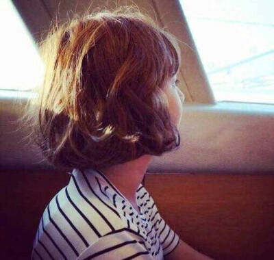 欧美头像短发女孩