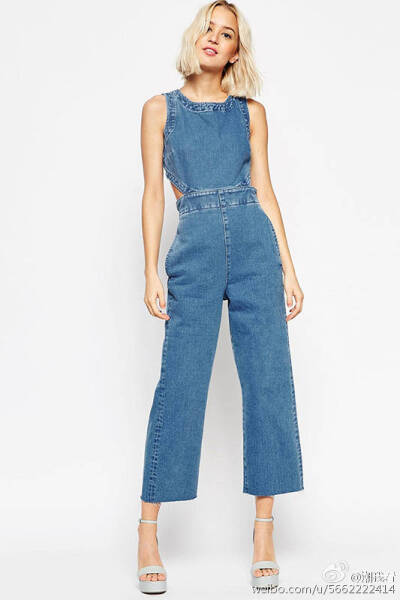 连体牛仔衣\(≧▽≦)/