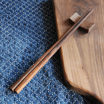 日式 黑胡桃木筷子筷子架两件套 无漆实木制木筷子木箸木筷托筷枕